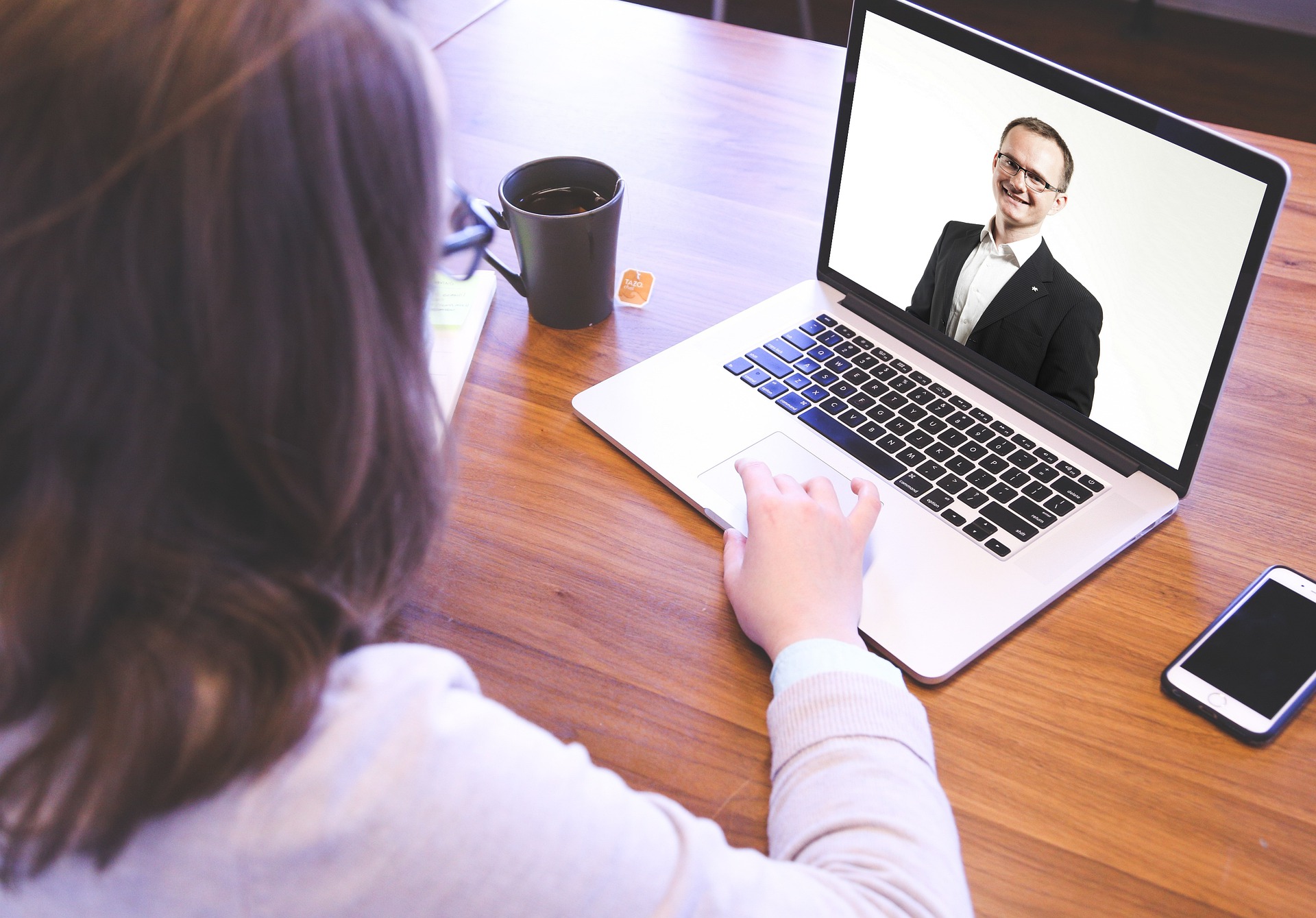 How to answer interview question - Tell Me About Yourself.